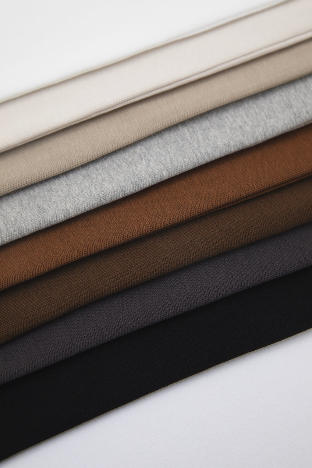 Essential Contour T-Shirt 1.0